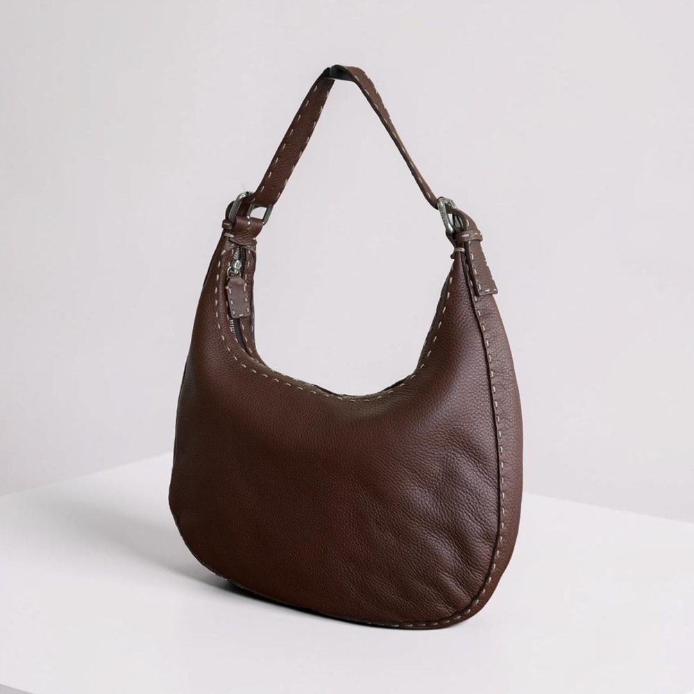 FENDI Selleria Grain Leather Hobo Bag with Contrast Stitching! COA Included! - Picture 2 of 16